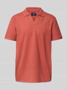 Regular fit poloshirt met V-hals