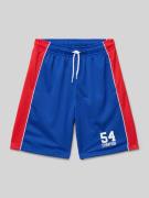 Regular fit sweatshorts met labelprint