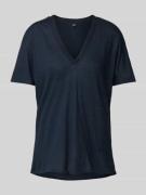 T-shirt met V-hals, model 'Eylina'