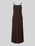 Midi-jurk met vierkante hals, model 'Qualeza'