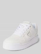 Sneakers met labelapplicatie, model 'MIRAM'