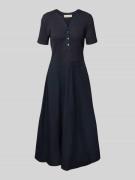 Vrijetijdsjurk in A-lijn met katoenen popelinerok