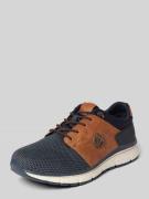 Sneakers met vetersluiting
