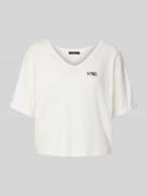 Boxy fit T-shirt met V-hals