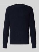 Gebreide pullover met ribboorden