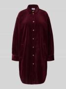 Knielange overhemdjurk van corduroy