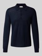 Gebreide pullover van merinowol met een kentkraag