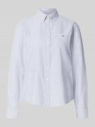 Overhemdblouse met button-downkraag en sportmanchetten