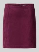 Minirok in leerlook met ritssluiting aan de achterkant