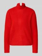 Gebreide pullover met opstaande kraag en extra brede schouders