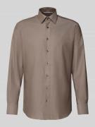 Modern fit zakelijk overhemd met kentkraag