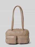 Schoudertas met reliëflogo, model 'Jil'