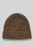Wollen muts in gebreide look