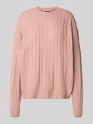 Gebreide pullover met kabelpatroon