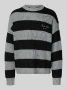 Gebreide pullover met labelstitching