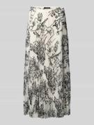 Midirok in all-over look