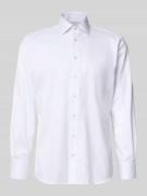Modern fit zakelijk overhemd met kentkraag en sportmanchetten