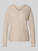 Regular fit gebreide pullover met V-hals, model 'CAMILLA'