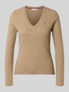 Slim fit gebreide pullover van zuivere wol