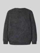 Gebreide pullover met ribboorden