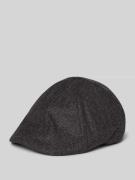 Platte pet met verstevigde klep