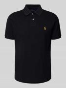 Custom slim fit poloshirt met labelstitching