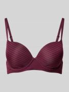 Beha met voorgevormde cups