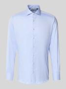 Modern fit zakelijk overhemd met haaikraag
