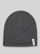 Muts van een mix van scheerwol en kasjmier