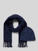 Cadeauset met muts en sjaal van zuivere scheerwol