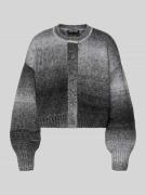 Cardigan met extra brede schouders, model 'ORADEA'