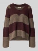 Gebreide pullover met V-hals, model 'Taci'