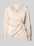 Wikkelblouse van satijn, model 'Caprina'