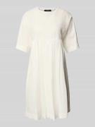 Knielange jurk met broderie anglaise, model 'MORETTO'