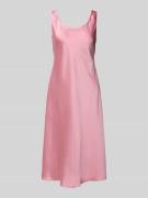 Knielange jurk met ronde hals, model 'CARESHA'