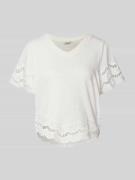 T-shirt met broderie anglaise, model 'PALORA'