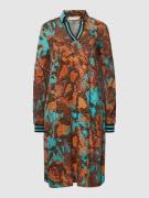 Knielange jurk van viscose met all-over motief