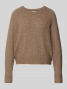 Gebreide pullover met ribboorden
