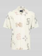 Slim fit vrijetijdsoverhemd met all-over motiefstitching