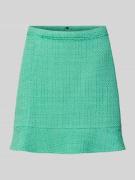 Minirok in bouclélook