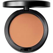 MAC Cosmetics Studio Fix Powder Plus Foundation NW40