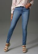 NU 25% KORTING: Aniston CASUAL Slim fit jeans regular waist