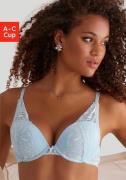 NU 20% KORTING: Lascana Push-up-bh in modieus high-apex-model, dessous