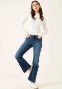 NU 25% KORTING: Garcia Slim fit jeans Celia Flare