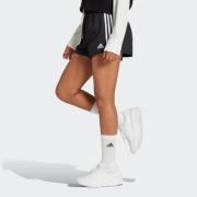 adidas Sportswear Short ESSENTIALS 3-STRIPES WOVEN (1-delig)