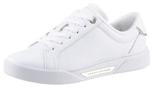 NU 25% KORTING: Tommy Hilfiger Plateausneakers CHIC HW COURT SNEAKER