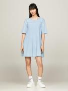 NU 20% KORTING: Tommy Jeans Curve Blousejurk TJW CHAMBRAY A-LINE SS DR...
