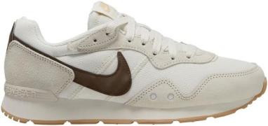 NU 20% KORTING: Nike Sportswear Sneakers VENTURE RUNNER