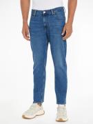 TOMMY JEANS Regular fit jeans DAD JEAN RGLR TPRD met gestempeld logo