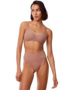 Triumph Slip Soft Sculpt Bandeau Maxi